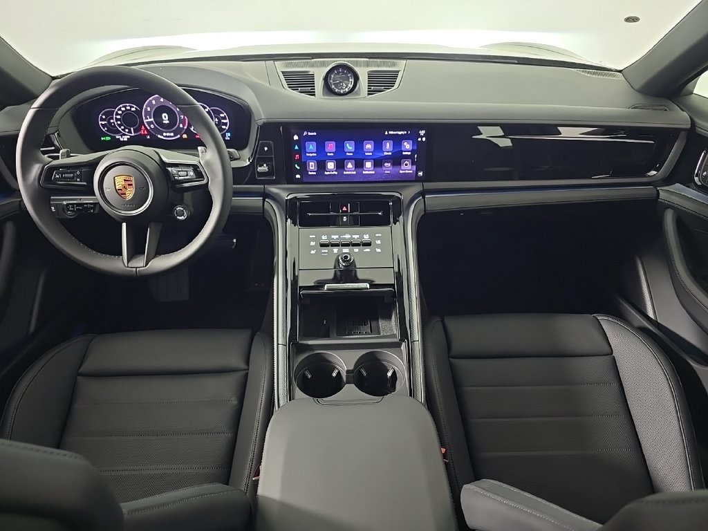 New 2026 Porsche Panamera 4 AWD/4WD image 28