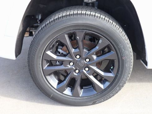 New 2026 Jeep Grand Cherokee Limited image 21