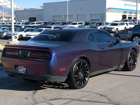 Used 2015 Dodge Challenger R/T w/ Quick Order Package 22B R/T image 3
