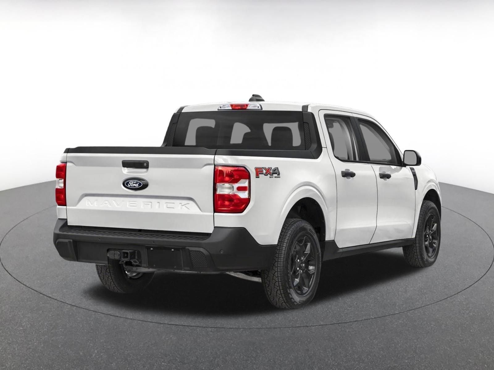 Used 2026 Ford Maverick XLT w/ Equipment Group 301A AWD/4WD image 2