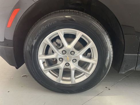 Used 2022 Chevrolet Equinox LT AWD/4WD image 15