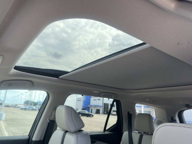 New 2026 Honda Pilot Touring image 11