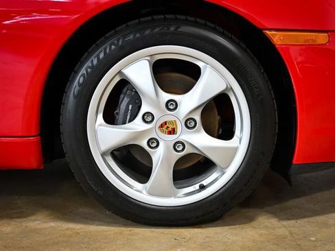 Used 2001 Porsche Boxster image 19