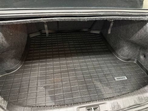 Used 2022 Nissan Maxima Platinum FWD image 31