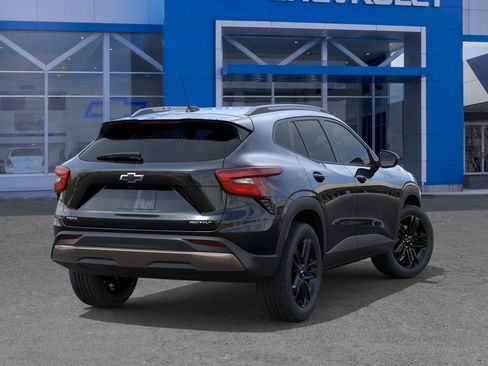 New 2026 Chevrolet Trax ACTIV w/ Driver Confidence Package FWD image 4