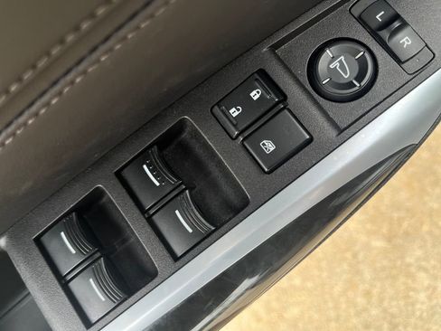 Used 2020 Acura TLX w/ Technology Package FWD image 13