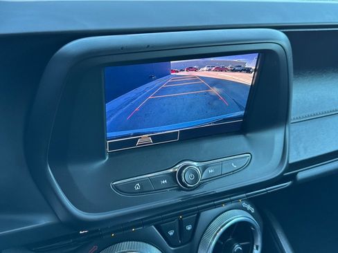 Used 2022 Chevrolet Camaro LT image 7