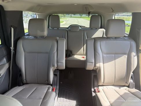Used 2021 Ford Expedition XLT AWD/4WD image 26