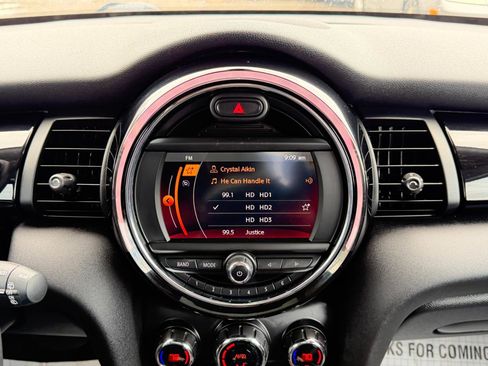 Used 2019 MINI Cooper 2-Door Hardtop w/ Storage Package image 51