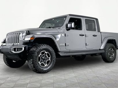 Used 2022 Jeep Gladiator Overland w/ Trailer Tow Package
