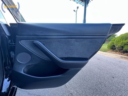 Used 2023 Tesla Model 3 Standard Range RWD image 39