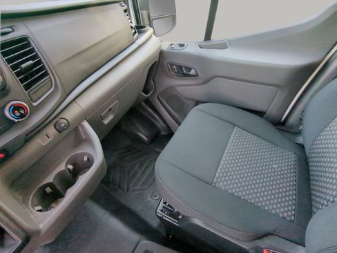 Certified 2025 Ford Transit 250 Low Roof w/ Exterior Upgrade Package RWD image 52