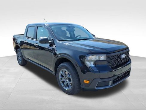 New 2026 Ford Maverick XLT w/ Equipment Group 301A image 11