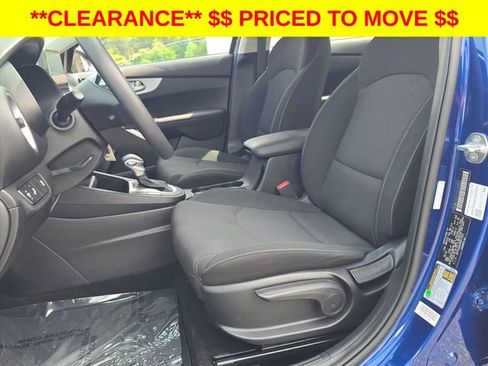Used 2024 Kia Forte LXS w/ LXS Technology Package FWD image 18