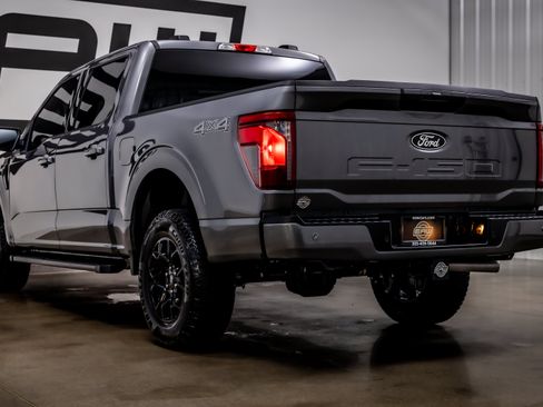 Used 2026 Ford F150 XLT w/ XLT Black Appearance Package AWD/4WD image 33