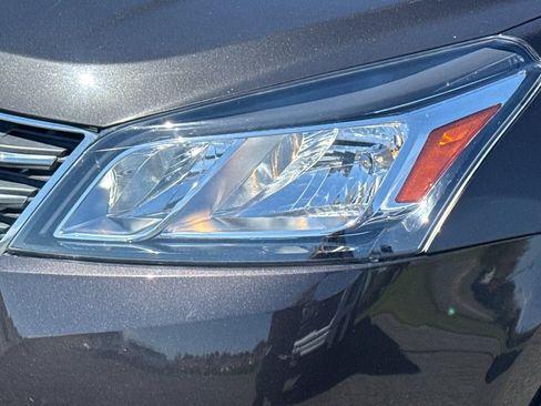 Used 2017 Chevrolet Traverse LT AWD/4WD image 49