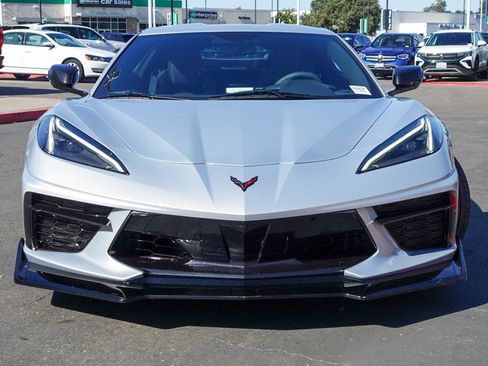 Used 2022 Chevrolet Corvette Stingray Coupe w/ Z51 Performance Package image 3