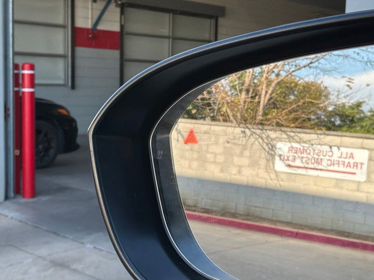 Used 2025 Nissan Rogue SV FWD image 21