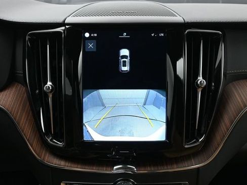 Used 2023 Volvo XC60 B5 Ultimate w/ Climate Package AWD/4WD image 23