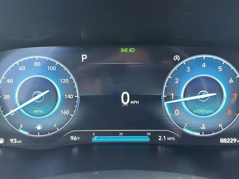 Used 2022 Hyundai Santa Fe XRT AWD/4WD image 2