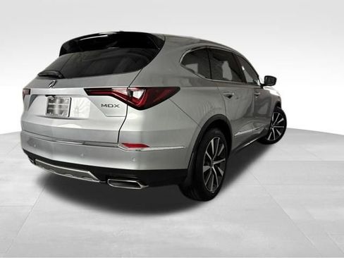 New 2026 Acura MDX w/ Technology Package FWD image 8