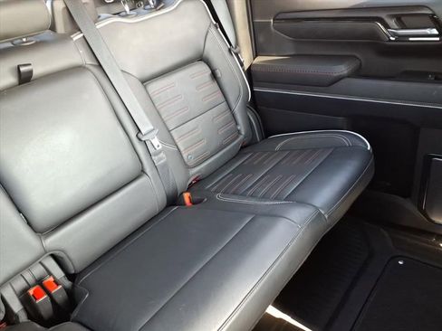 Used 2022 GMC Sierra 1500 AT4X image 18