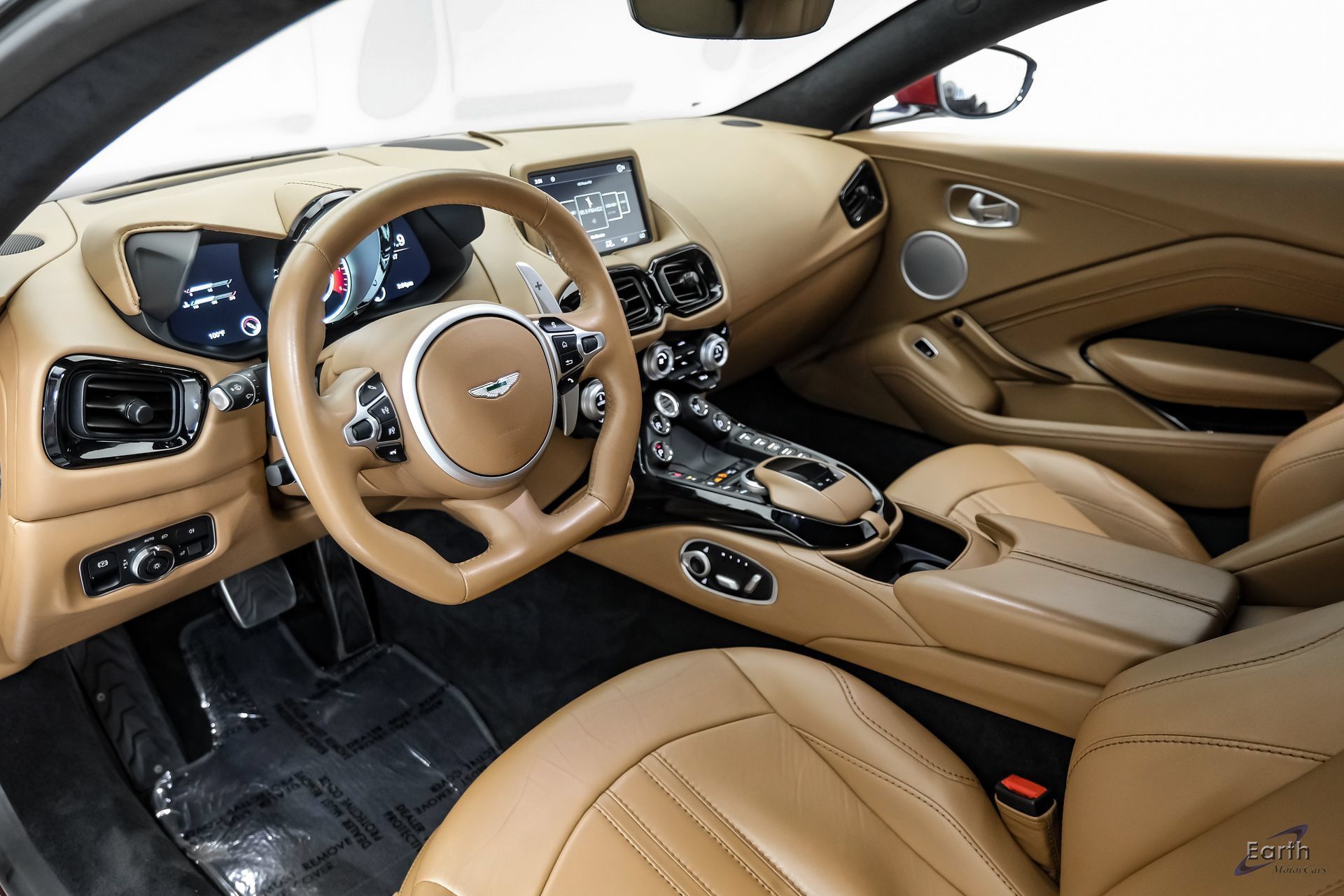 Used 2020 Aston Martin V8 Vantage Coupe RWD image 3