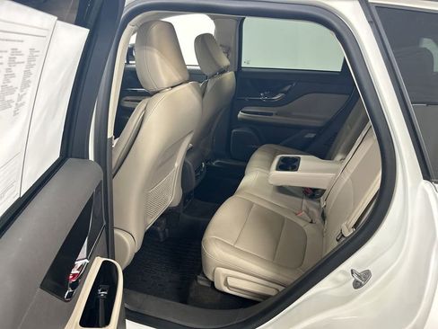 Used 2023 Lincoln Corsair AWD w/ Equipment Group 101A image 20