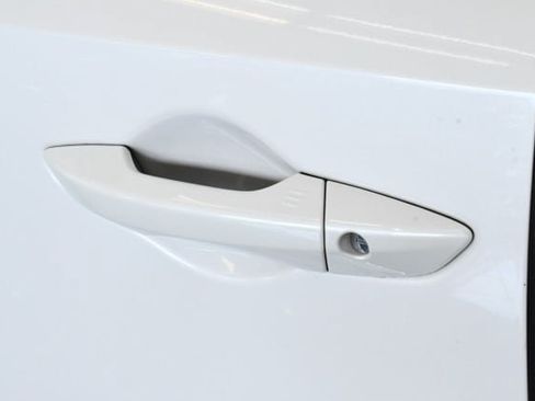 Used 2023 Acura MDX SH-AWD w/ Technology Package image 7