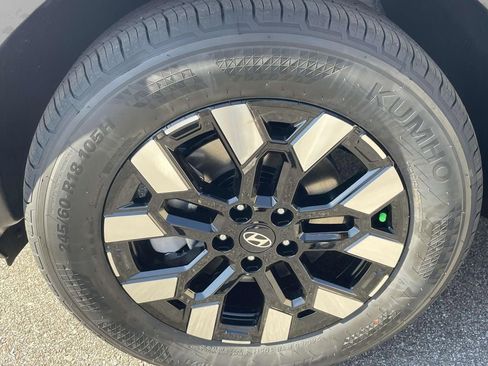 New 2026 Hyundai Santa Cruz SE image 9