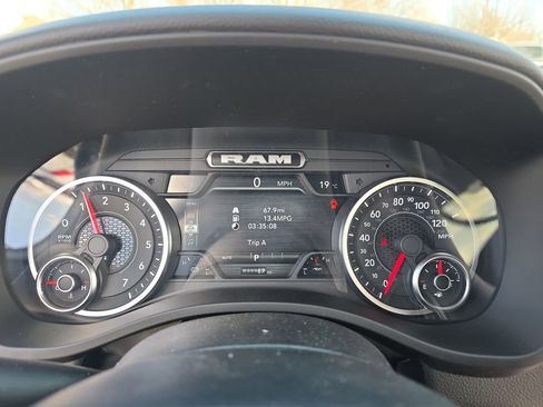 New 2026 RAM 1500 Big Horn AWD/4WD image 18
