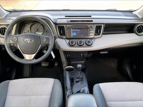 Used 2015 Toyota RAV4 LE image 14