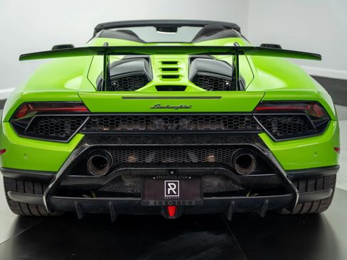Used 2019 Lamborghini Huracan Performante image 27