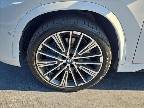 Used 2024 BMW X1 M35i w/ Premium Package image 7