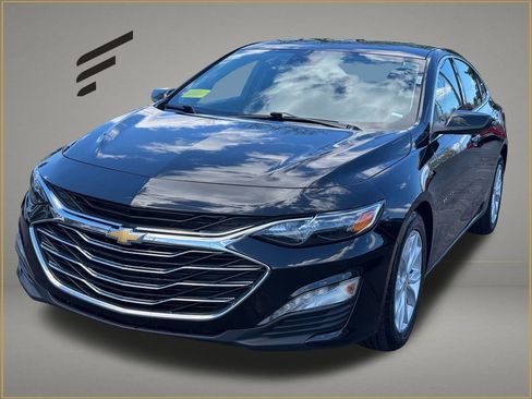 Used 2024 Chevrolet Malibu LT FWD image 1
