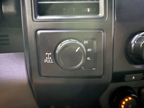 Used 2018 Ford F150 XL w/ Equipment Group 101A Mid AWD/4WD image 24