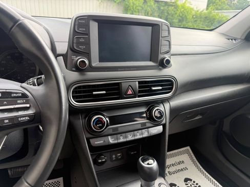 Used 2018 Hyundai Kona Limited AWD/4WD image 14