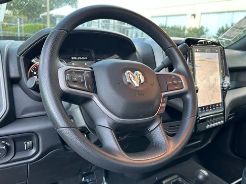 Used 2024 RAM 3500 Tradesman image 34