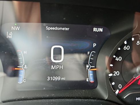 Used 2024 Jeep Compass Latitude AWD/4WD image 23