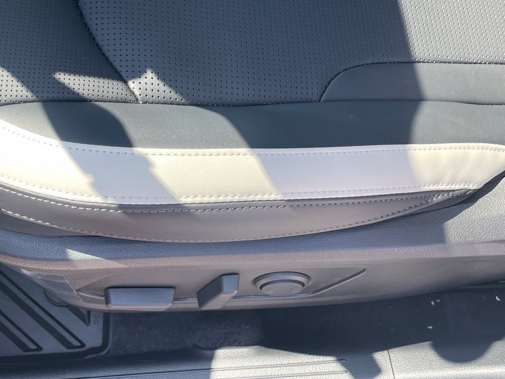 New 2026 Kia K5 GT-Line FWD image 10