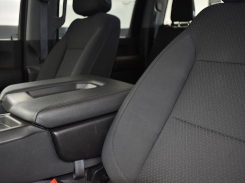 Used 2022 Chevrolet Silverado 2500 Custom w/ Safety Confidence Package image 14