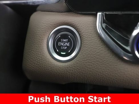 Used 2024 GMC Canyon Denali AWD/4WD image 23