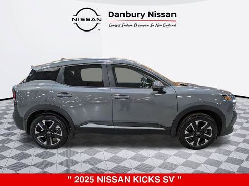 Certified 2025 Nissan Kicks SV w/ SV Premium Package AWD/4WD image 2