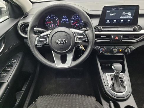 Used 2021 Kia Forte LXS FWD image 22