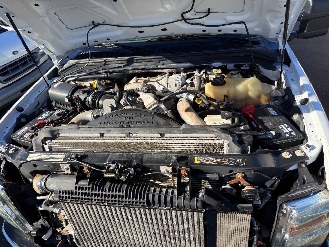 Used 2010 Ford F550 2WD Regular Cab Super Duty image 35