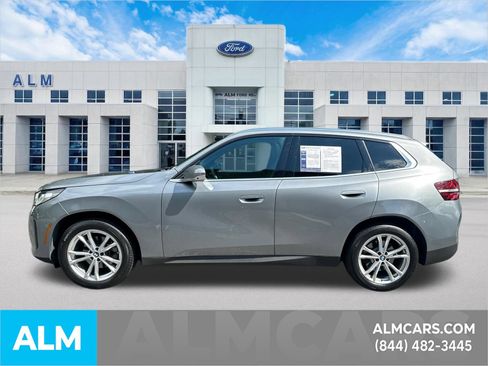 Used 2025 BMW X3 xDrive30i AWD/4WD image 9
