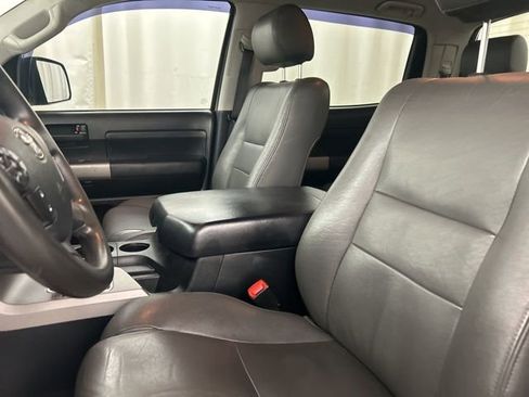 Used 2013 Toyota Tundra 4x4 CrewMax w/ TRD Off-Road Pkg image 10