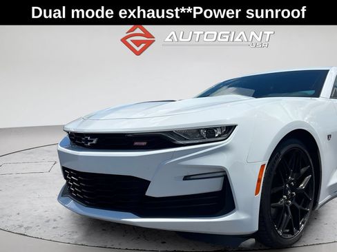 Used 2021 Chevrolet Camaro SS RWD image 28
