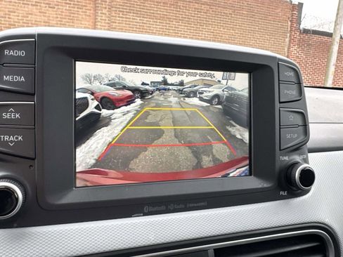 Used 2021 Hyundai Kona SEL AWD/4WD image 24