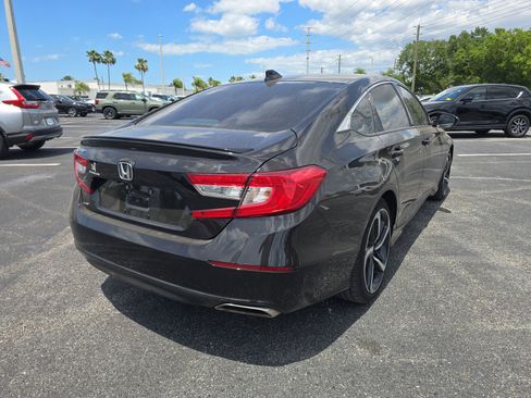 Used 2022 Honda Accord Sport image 4